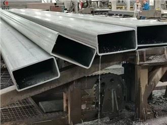 Seções ocas de construção naval